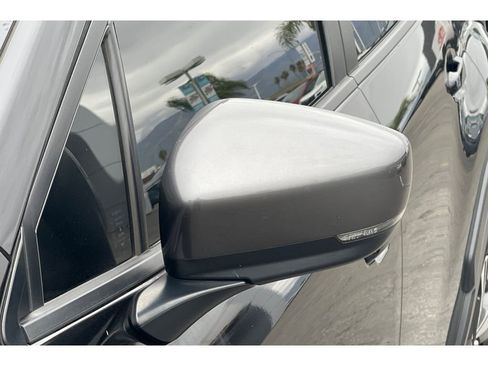 Used 2024 Subaru Crosstrek 2.0i Premium image 18