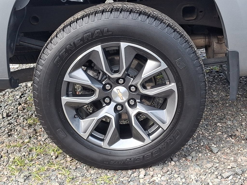 Certified 2024 Chevrolet Silverado 1500 LT AWD/4WD image 34