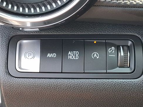 Used 2026 Chevrolet Equinox LT w/ Convenience Package II AWD/4WD image 25