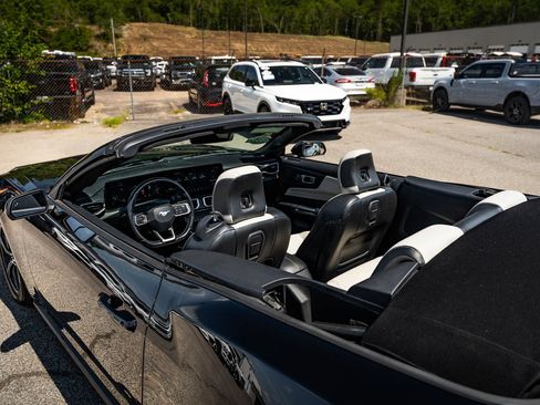 Certified 2024 Ford Mustang Premium RWD image 9