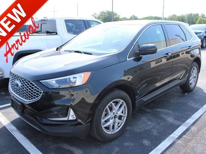 Used 2024 Ford Edge SEL w/ Convenience Package