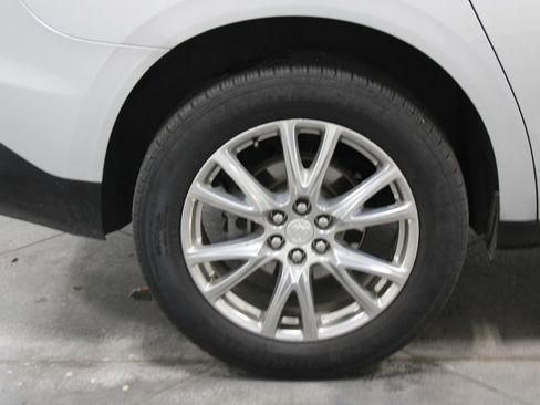 Used 2022 Buick Enclave Premium image 57