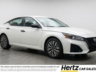 Used 2025 Nissan Altima 2.5 SV