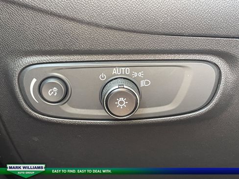 Used 2023 Chevrolet Equinox RS w/ LPO, Floor Liner Package image 25