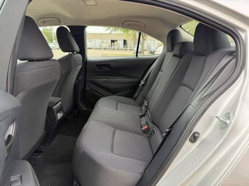 Used 2024 Toyota Corolla LE FWD image 25
