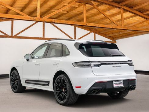 Used 2023 Porsche Macan GTS image 3