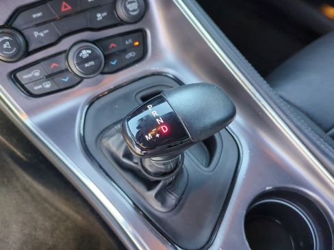 Used 2016 Dodge Challenger R/T Plus image 30