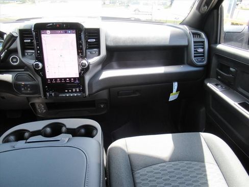 New 2026 RAM 2500 Warlock AWD/4WD image 15