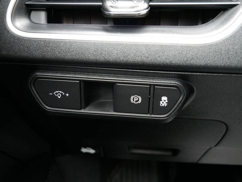 Used 2025 Kia K4 LXS image 22