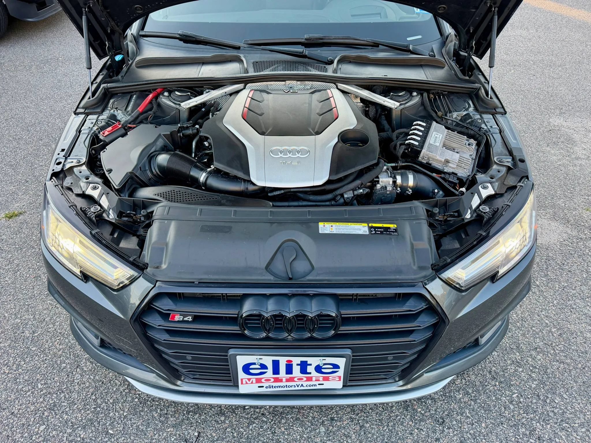 Used 2019 Audi S4 Prestige w/ Prestige Package AWD/4WD image 9