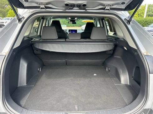 Used 2024 Toyota RAV4 XLE FWD image 10