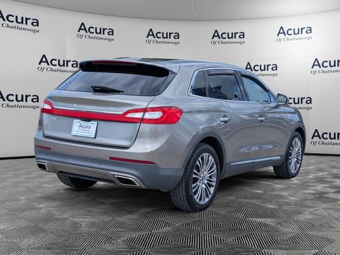 Used 2016 Lincoln MKX Reserve w/ Climate Package FWD image 5