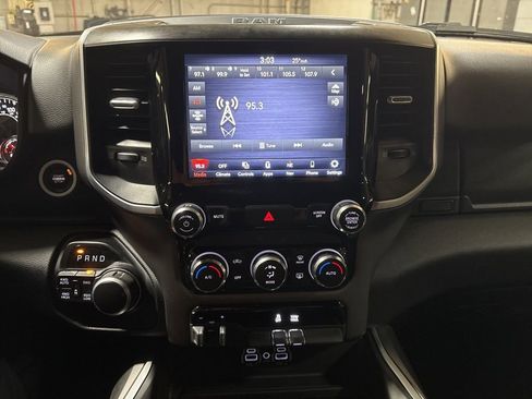 Used 2021 RAM 1500 Big Horn image 17