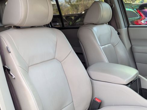 Used 2013 Honda Pilot Touring image 30