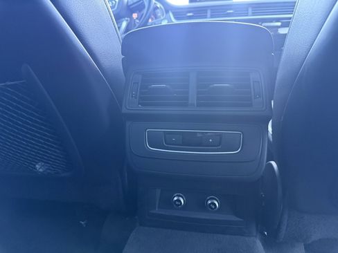 Used 2018 Audi Q7 3.0T Premium Plus image 11