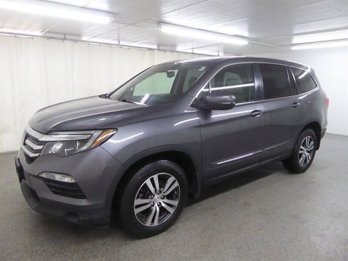 Used 2017 Honda Pilot EX-L image 3