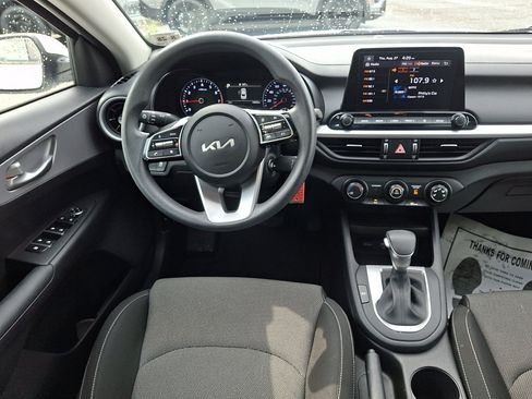 Used 2023 Kia Forte LXS w/ LXS Technology Package FWD image 26