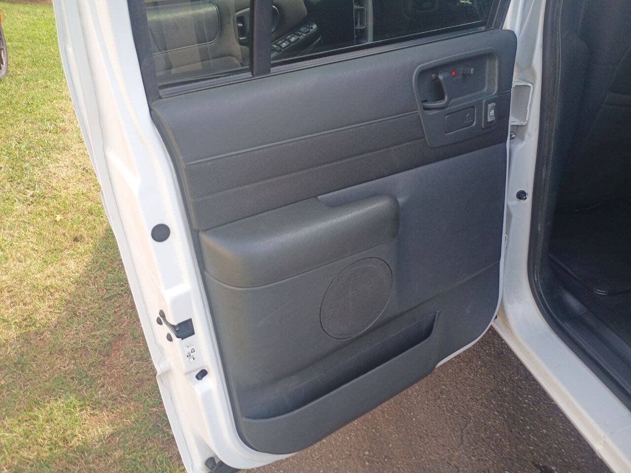 Used 2003 Chevrolet S10 Pickup LS AWD/4WD image 17