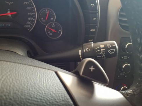 Used 2007 Chevrolet Corvette Coupe image 17