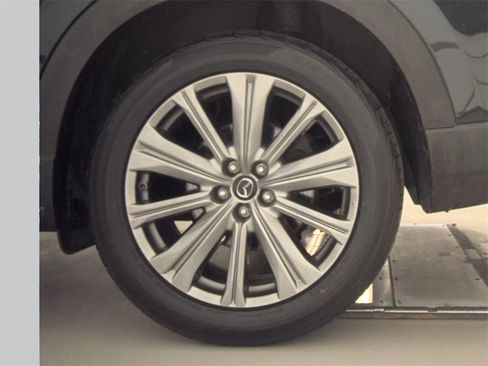 Used 2023 MAZDA CX-9 Signature image 13