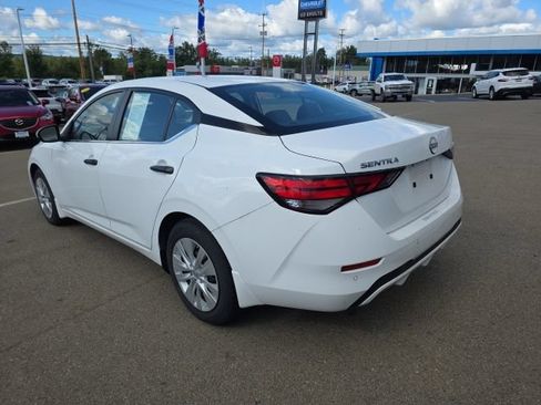 Used 2024 Nissan Sentra S FWD image 10