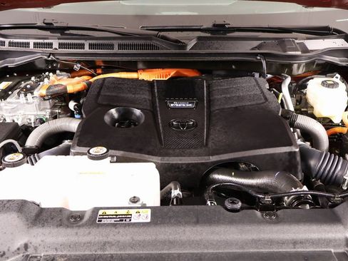 Used 2024 Toyota Sequoia Capstone image 22