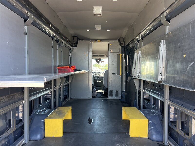 Used 2019 Ford Transit 250 148 High Roof Extended RWD image 9