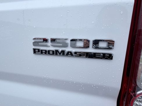 Used 2026 RAM ProMaster 2500 w/ Convenience Group FWD image 14