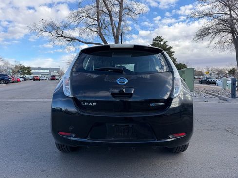 Used 2015 Nissan Leaf SL image 8