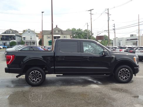 Used 2022 Ford F150 XLT w/ Equipment Group 302A High AWD/4WD image 2