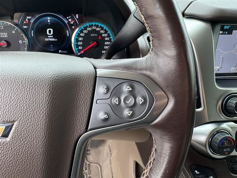 Used 2020 Chevrolet Suburban Premier AWD/4WD image 46