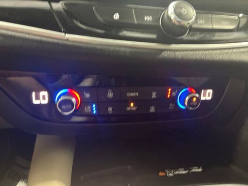 Used 2023 Buick Enclave Avenir w/ Avenir Technology Package FWD image 26
