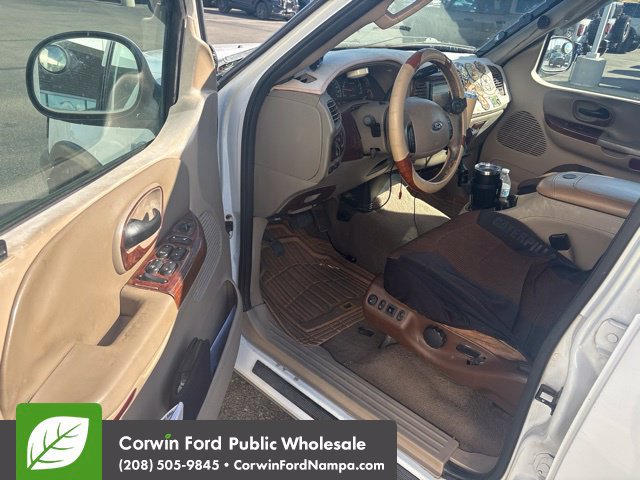 Used 2003 Ford F150 King Ranch RWD image 9