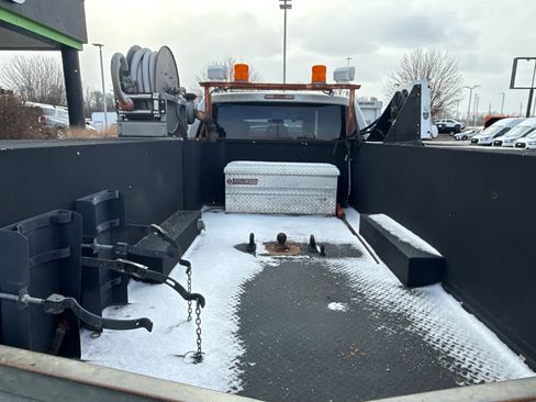 Used 2013 Ford F550 2WD Crew Cab Super Duty w/ Payload Upgrade Pkg image 18