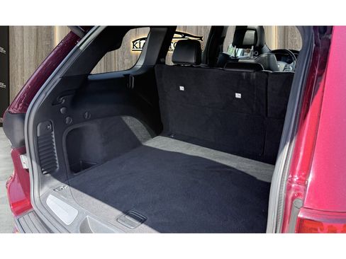 Used 2020 Jeep Grand Cherokee High Altitude AWD/4WD image 17