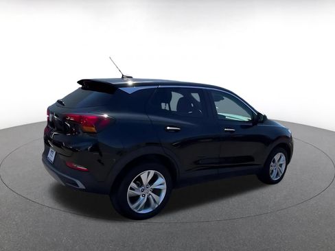 Used 2025 Buick Encore GX Preferred AWD/4WD image 12