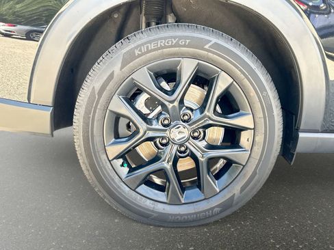 Certified 2025 Honda HR-V Sport image 5