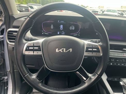 Used 2023 Kia Telluride LX AWD/4WD image 23