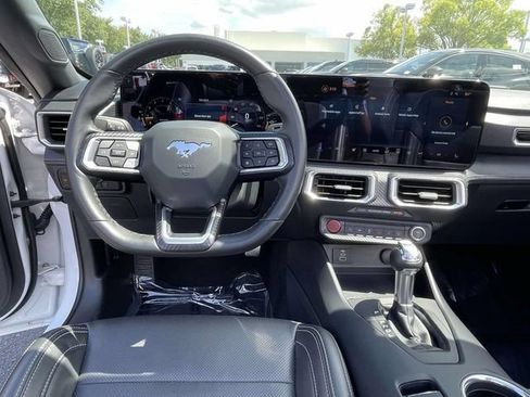 Used 2025 Ford Mustang Premium RWD image 7