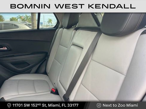 Used 2020 Chevrolet Trax Premier image 8
