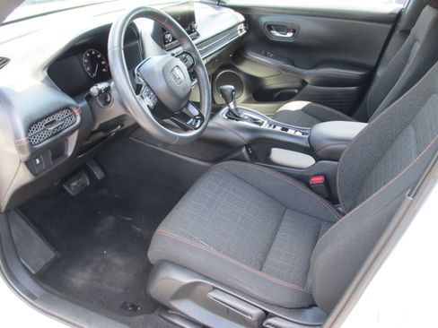 Certified 2024 Honda HR-V Sport image 11
