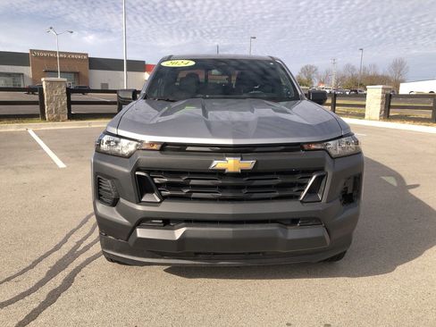 Used 2024 Chevrolet Colorado W/T w/ Advanced Trailering Package image 8