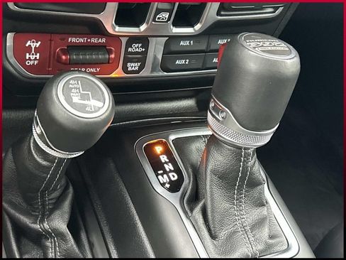 Used 2024 Jeep Wrangler Unlimited Rubicon 392 AWD/4WD image 32
