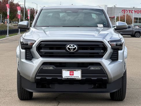 New 2025 Toyota Tacoma SR5 image 8