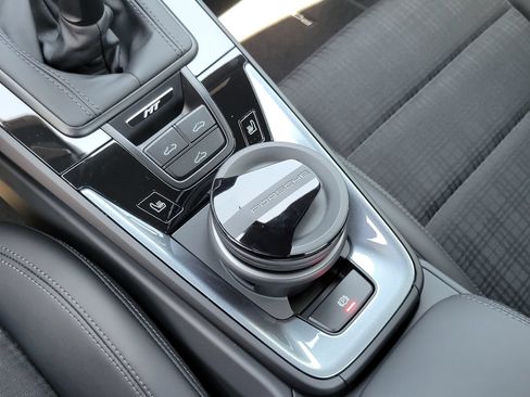New 2026 Porsche 911 Carrera T RWD image 22