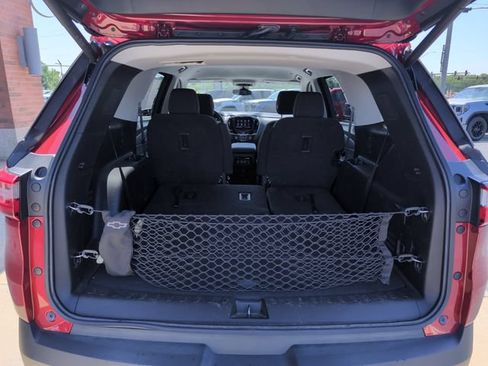 Used 2020 Chevrolet Traverse LT w/ Driver Confidence II Package AWD/4WD image 22