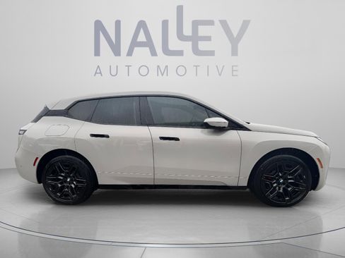 Used 2026 BMW iX xDrive60 w/ M Sport Package AWD/4WD image 5