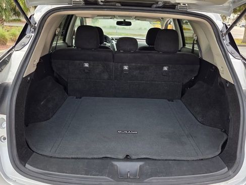 Used 2018 Nissan Murano SV image 13