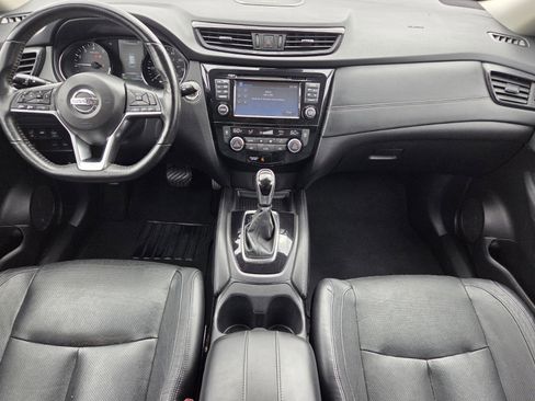 Used 2017 Nissan Rogue SL image 7