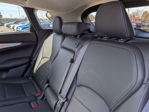 Used 2019 INFINITI QX50 Essential w/ Premium Heat Package image 32